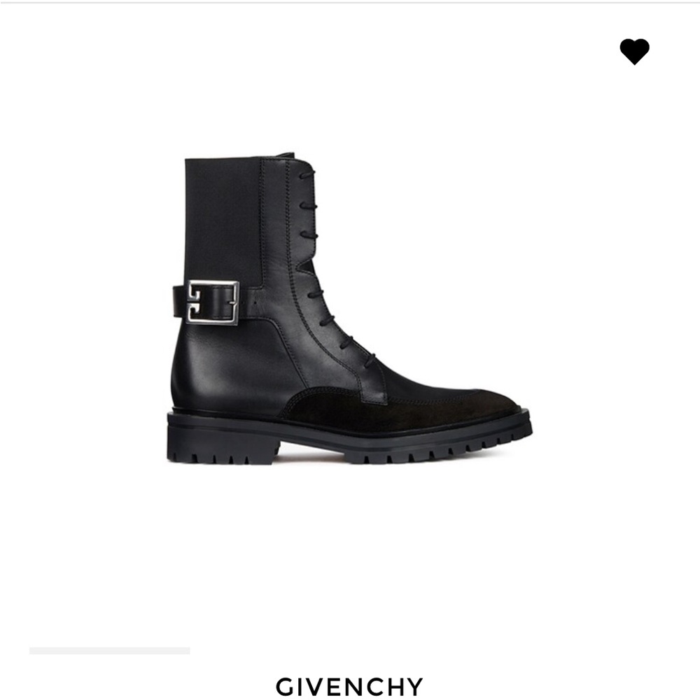 Selling these beautiful Givenchy boosts